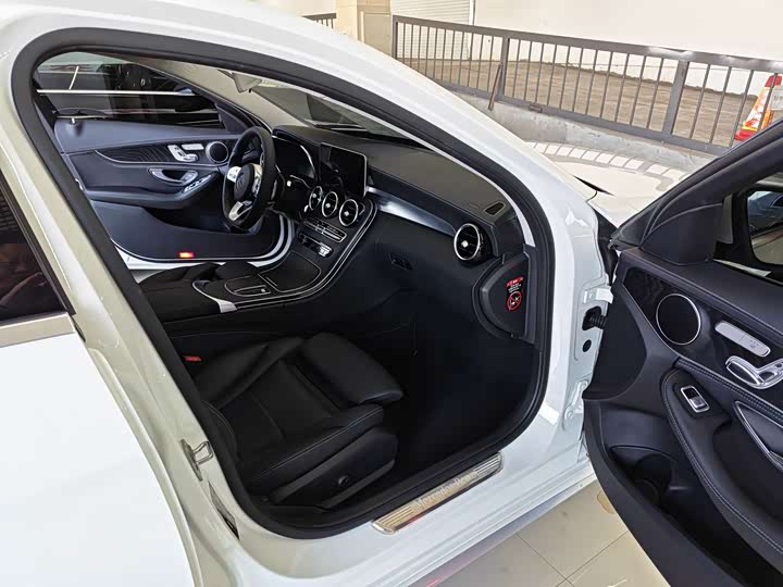 Mercedes-Benz C-Class 2020 C 260 L — фото 7