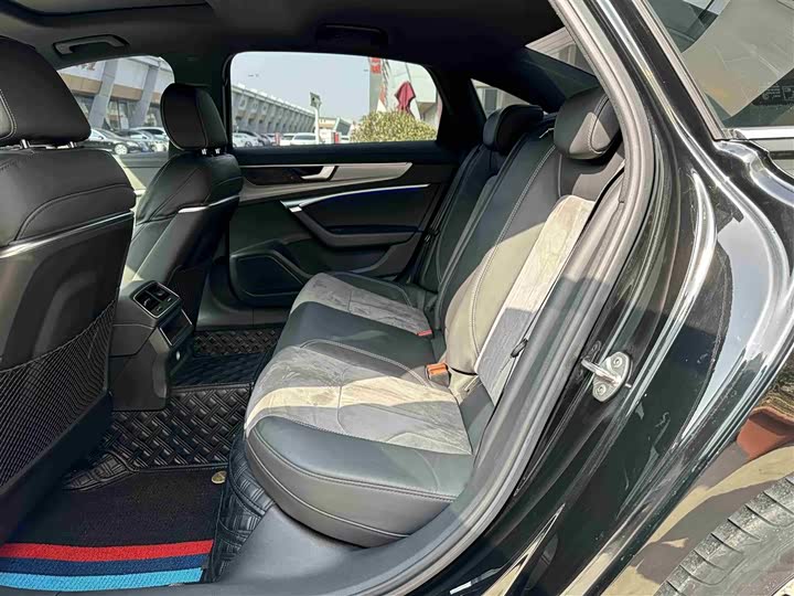 Audi A6L 2021 40 TFSI — фото 12