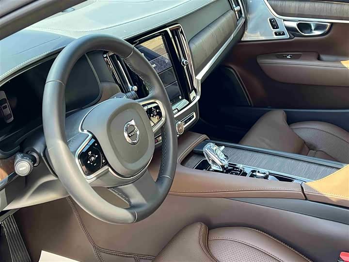 Volvo S90 2025 B 5 — фото 8