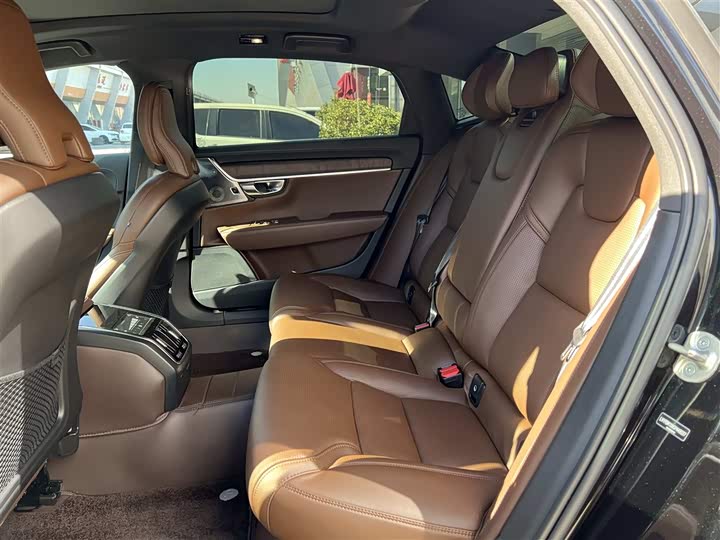 Volvo S90 2025 B 5 — фото 15