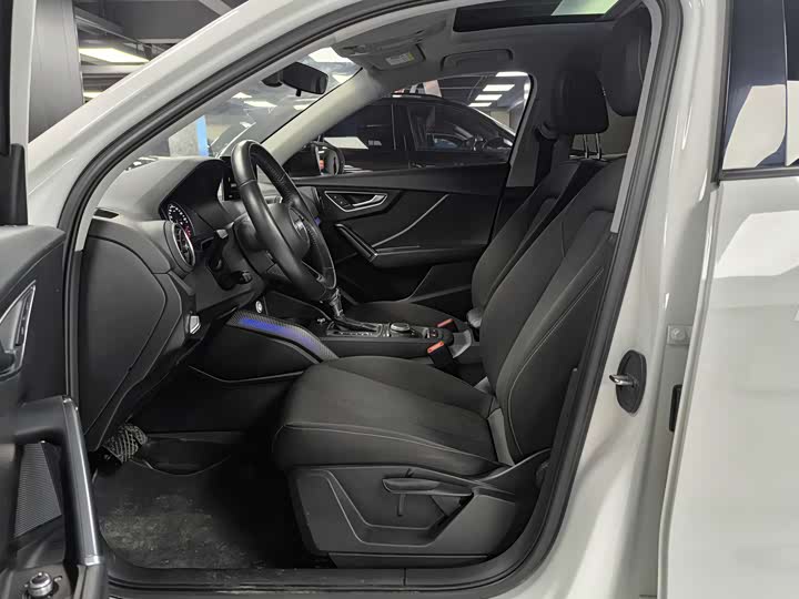 Audi Q2L 2018 35 TFSI VI — фото 5