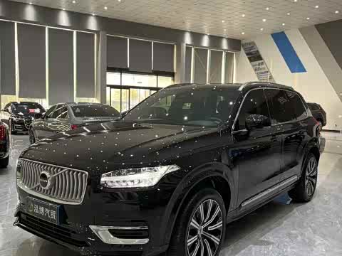Volvo XC90 2025 B 6 7 — фото 15