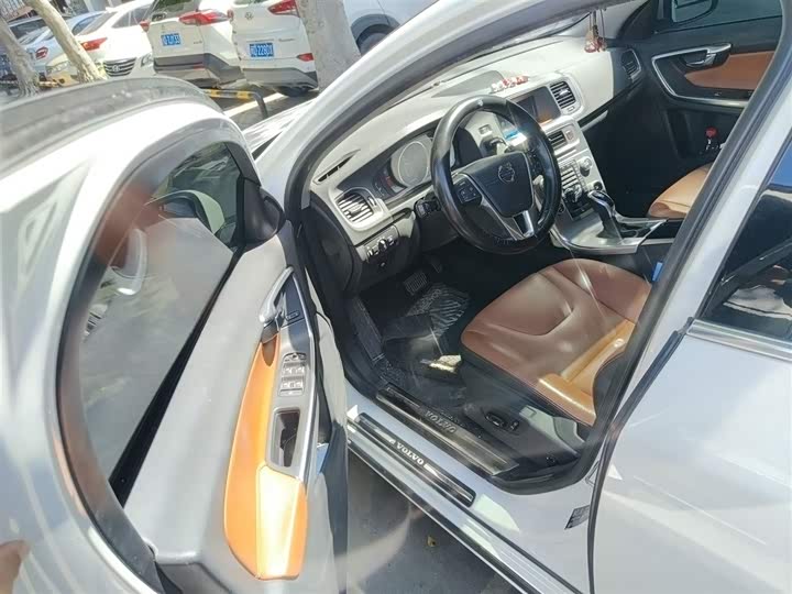 Volvo S60 2016 S 60 L T 4 — фото 14