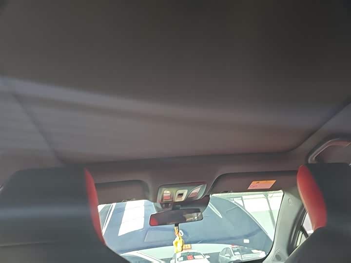 Changan UNI-T 2020 1.5 T Premium — фото 18