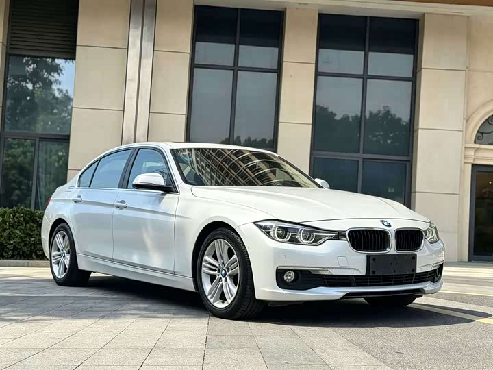 BMW 3 Series 320Li стиль — фото 3
