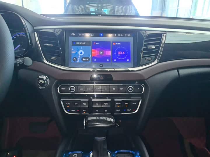 Trumpchi GS8 2017 320 T 2 WD ( ) — фото 9