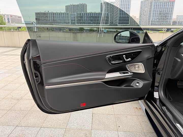 Mercedes-Benz CLE 2025 AMG CLE 53 4 MATIC+ — фото 12
