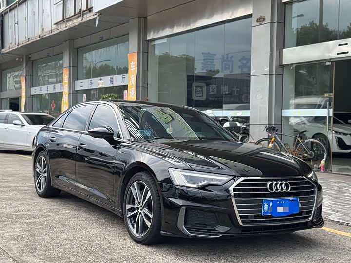 Audi A6L 40 TFSI люкс-динамик — фото 3