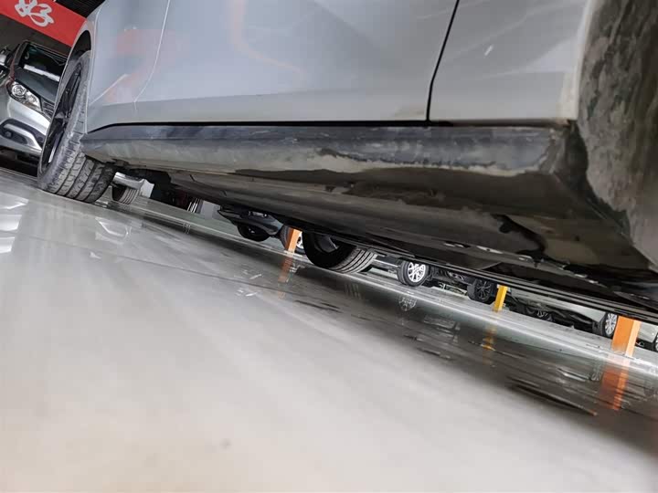 Changan UNI-V 2022 1.5 T — фото 19