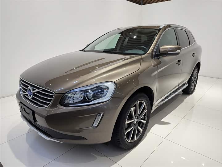 Volvo XC60 2017 T 5 AWD — фото 2