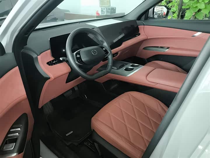 Changan CS75 PLUS 2025 UItra 2.0 T — фото 12