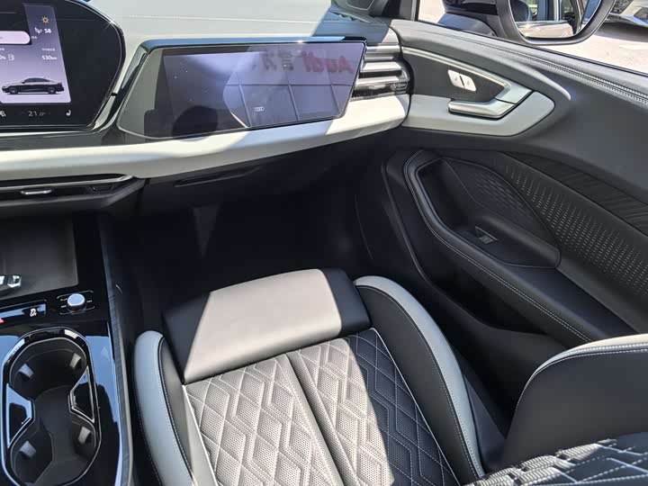 Audi A5L 2026 2.0 T Plus — фото 14