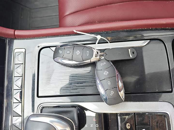 Hongqi H5 2024 1.5 T DCT — фото 9