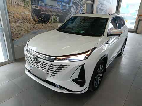 Changan CS75 PLUS 2023 2.0 T ATPremium — фото 26