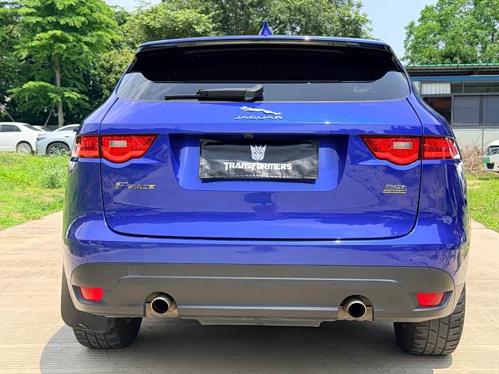 Jaguar F-PACE 2018 2.0 T 4 WD — фото 5