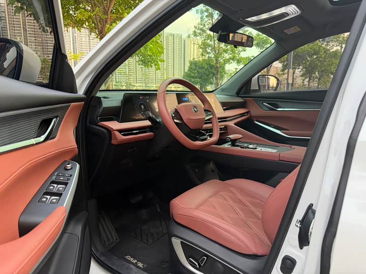Changan CS75 PLUS 2023 1.5 T ATPremium — фото 6