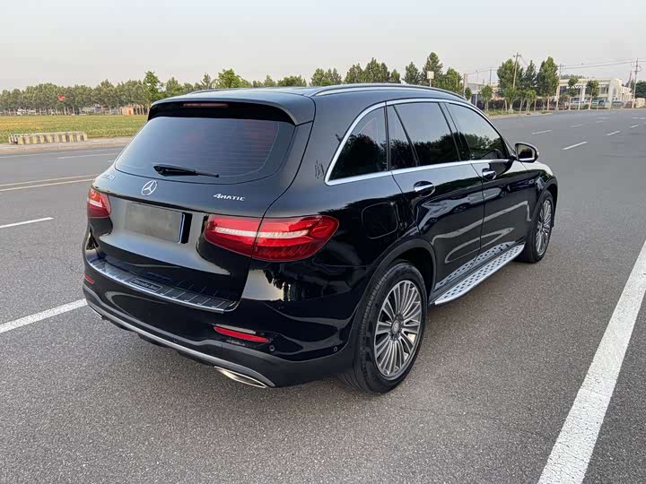 Mercedes-Benz GLC 200 4MATIC — фото 4