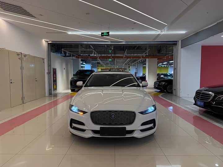 Jaguar XEL 2020 2.0 T 200 PS R-DYNAMIC — фото 2