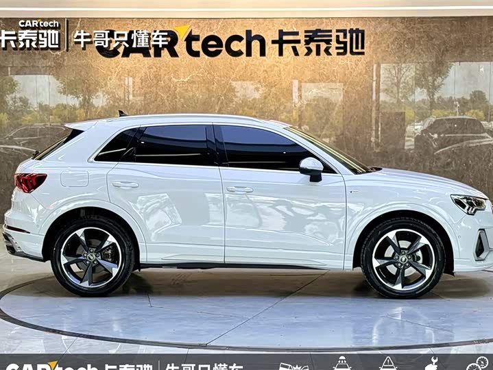 Audi Q3 2023 35 TFSI (1.5 T) — фото 5