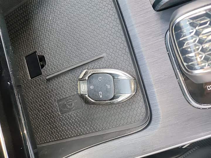 Trumpchi GS8 2024 2.0 TGDI 2 WD 7 — фото 9