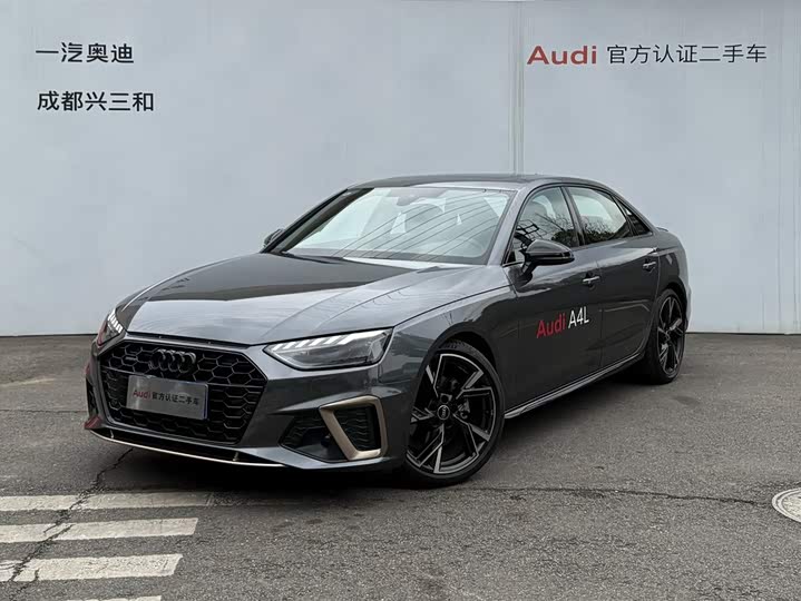 Audi A4L 2024 40 TFSI quattro RS — фото 1