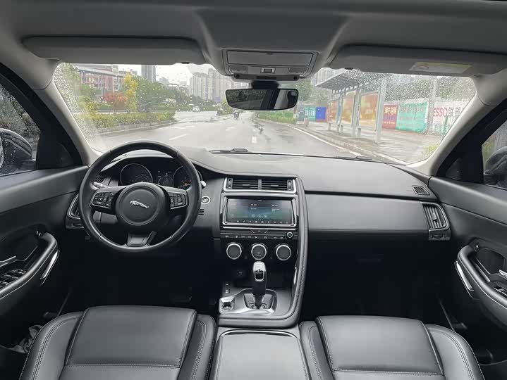 Jaguar E-PACE 2018 P 250 S V — фото 5