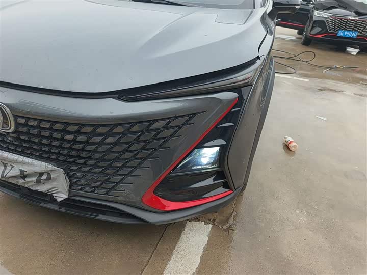Changan UNI-T 2020 1.5 T Premium — фото 17
