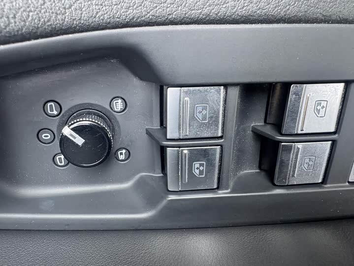 Audi A6L 2024 45 TFSI — фото 11