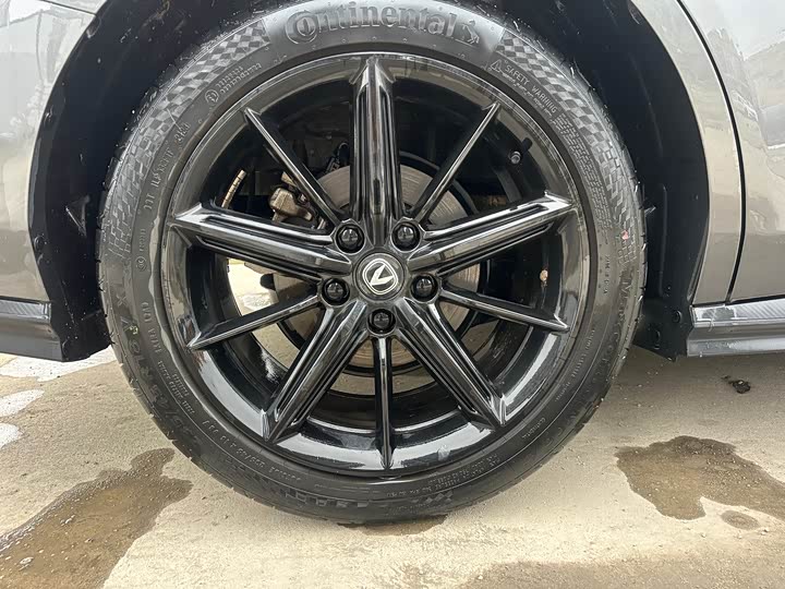Changan UNI-V 2023 1.5 T Premium — фото 13