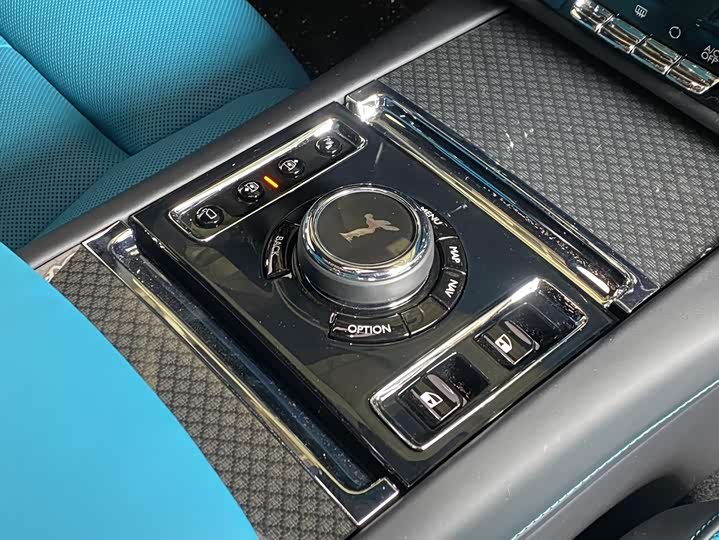 Rolls-Royce Ghost — фото 16