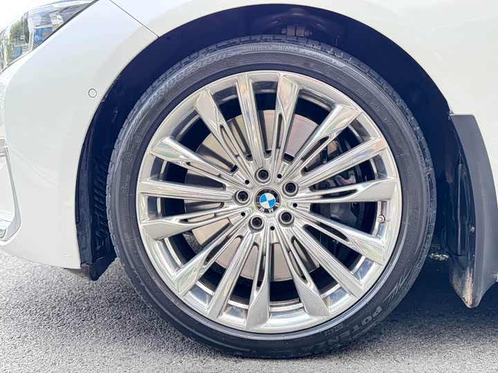 BMW 7-Series 2019 M 760 Li x Drive V 12 — фото 25
