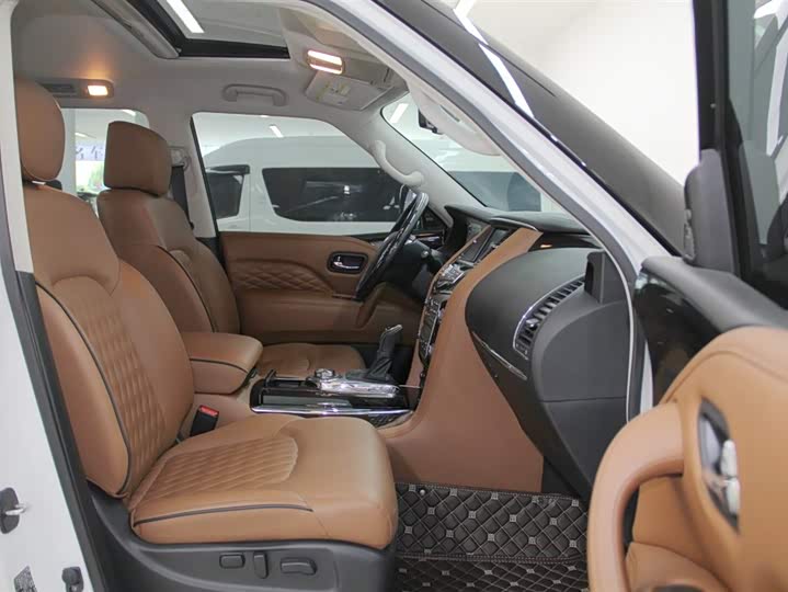 Infiniti QX80 2019 5.6 L Pro — фото 10