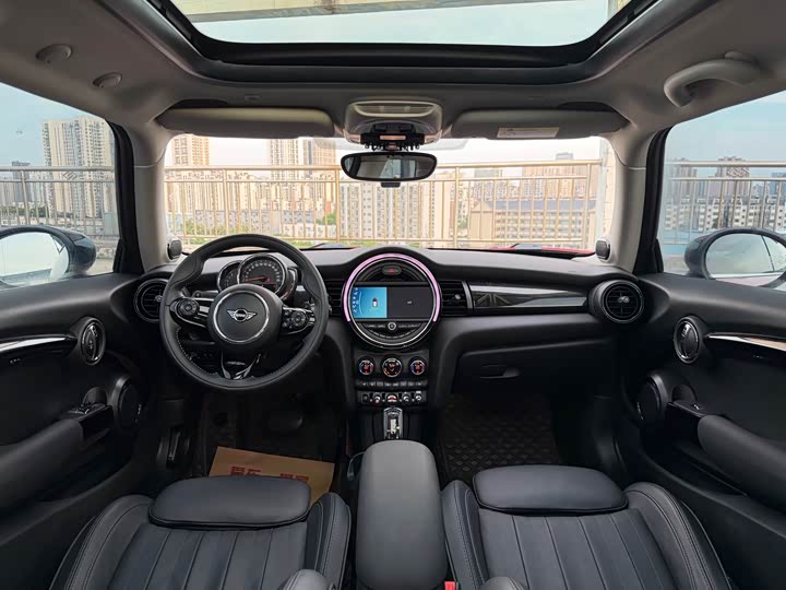 MINI Hatch — фото 13