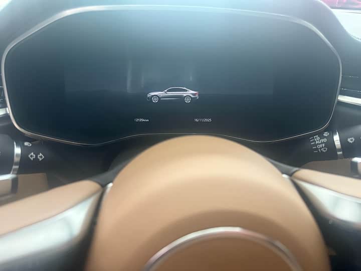 Jaguar XFL 2024 2.0 T P 250 2 WD — фото 11