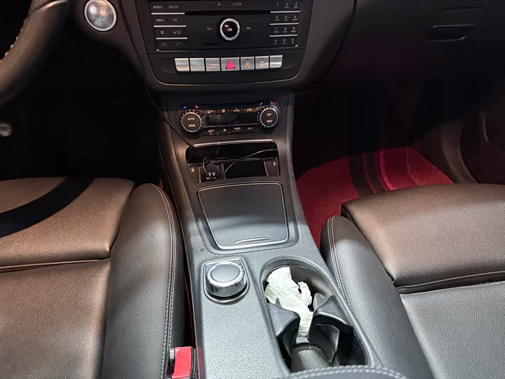 Mercedes-Benz B-Class 2017 B 200 — фото 5