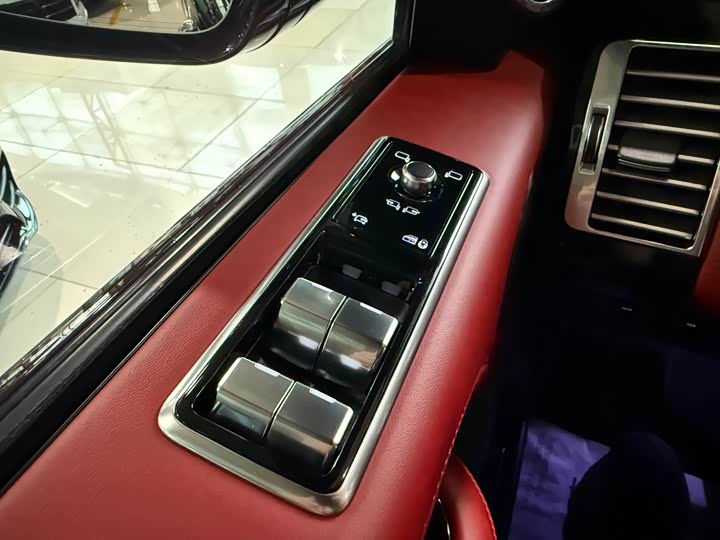 Land Rover Range Rover — фото 17