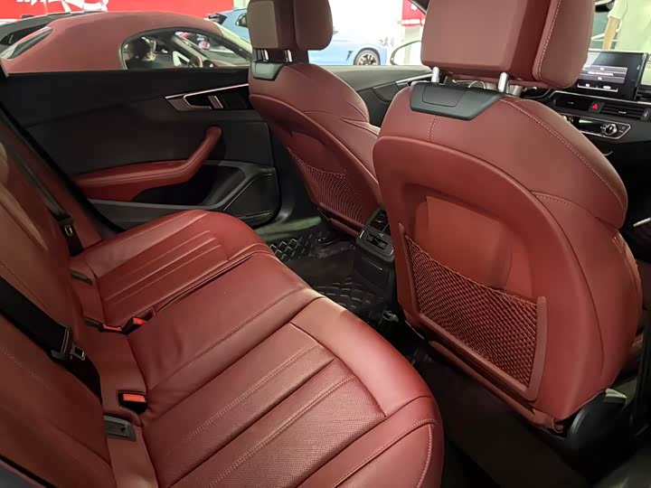 Audi A4L 40 TFSI стиль-динамик — фото 16