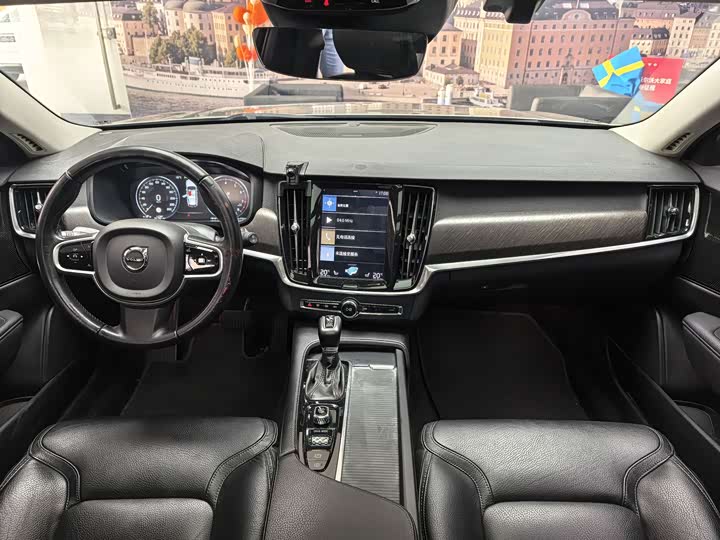 Volvo V90 2019 Cross Country T 5 AWD V — фото 16
