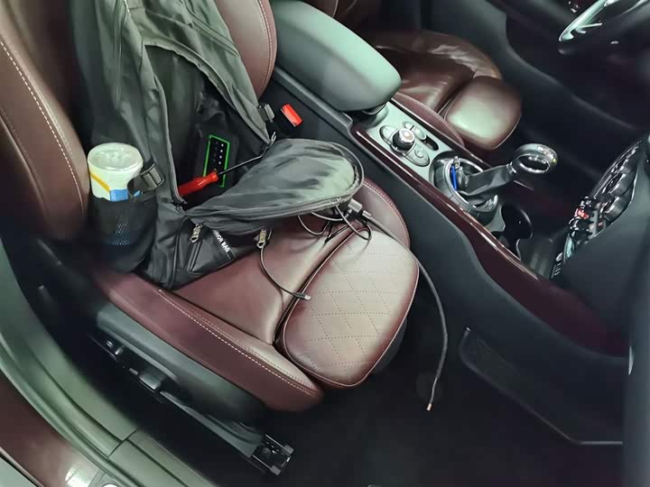 MINI Clubman — фото 18