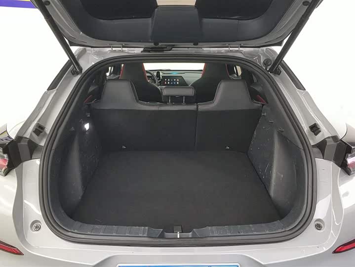 Changan UNI-T 2020 1.5 T Flagship — фото 4