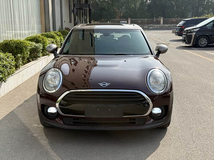 MINI Clubman — фото 2