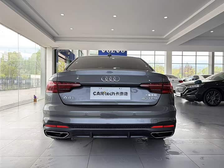Audi A4L 2022 40 TFSI — фото 5