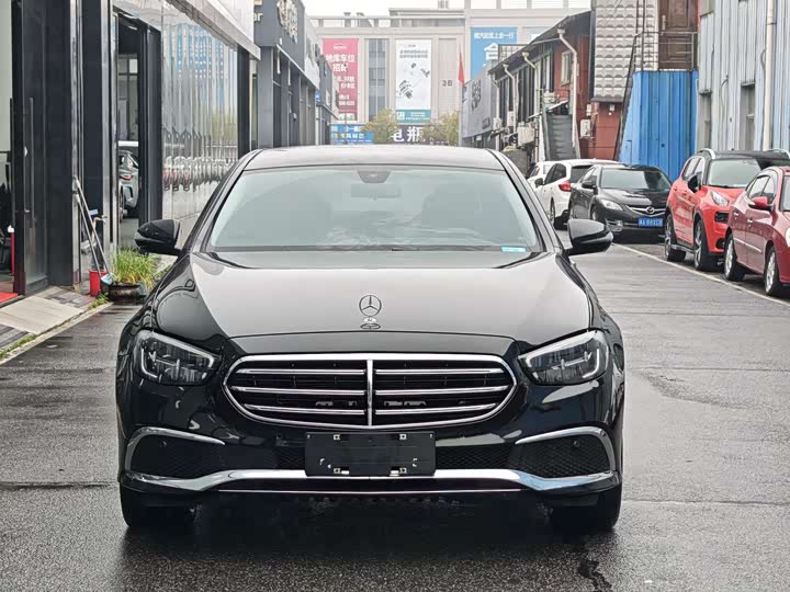 Mercedes-Benz E-Class 2023 E 260 L — фото 3