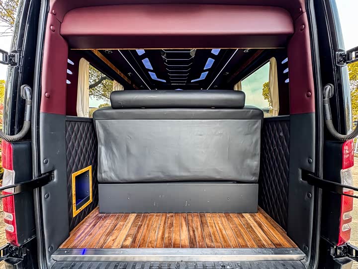 Mercedes-Benz Sprinter 2017 3.5 L — фото 27