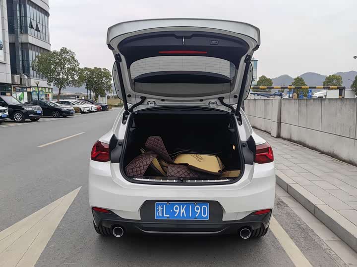 BMW X2 2022 s Drive 25i M — фото 9