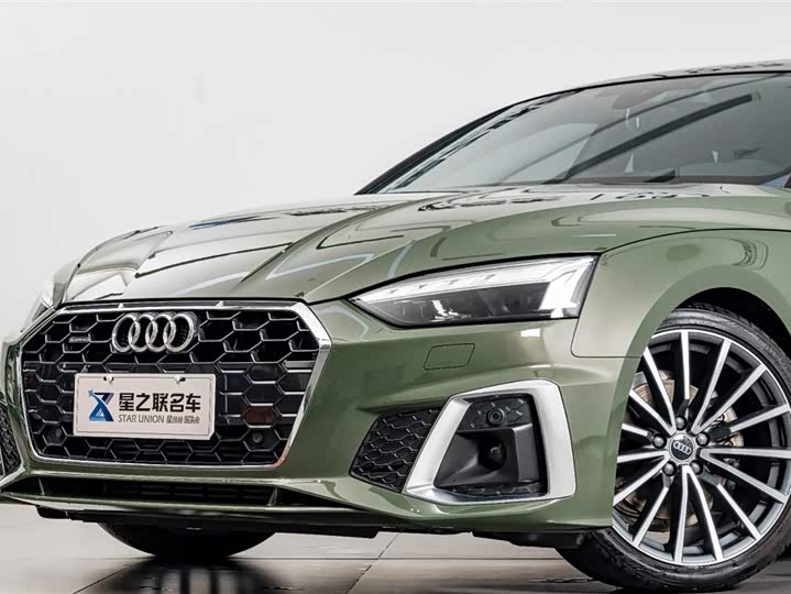 Audi A5 2023 Sportback 40 TFSI quattro — фото 2