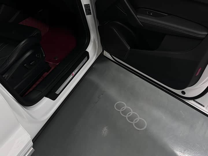 Audi Q5L рестайлинг 40T люкс-динамик — фото 6