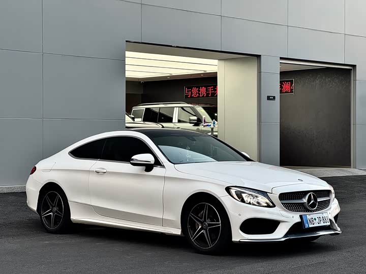 Mercedes-Benz C-Class C 200 — фото 5