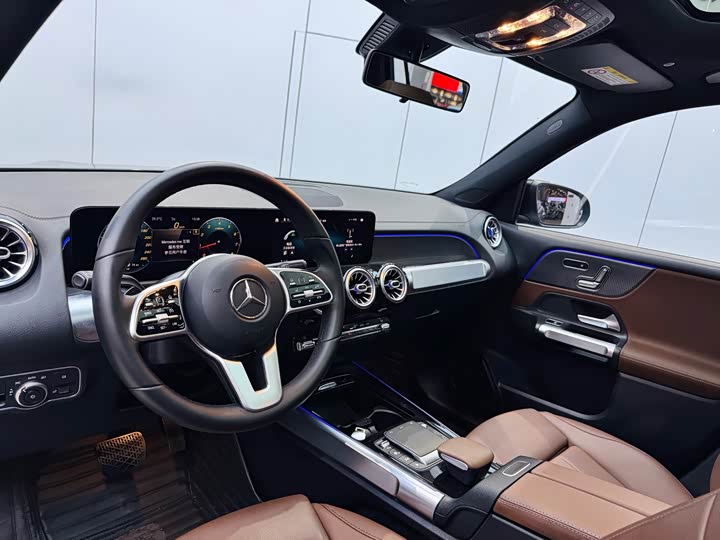 Mercedes-Benz GLB 2020 GLB 200 — фото 8