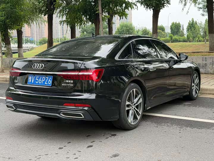 Audi A6L 40 TFSI люкс-динамик — фото 9